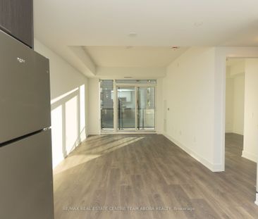 For Lease - 202 Burnhamthorpe Road Unit# 903, Mississauga, Ontario - Photo 3