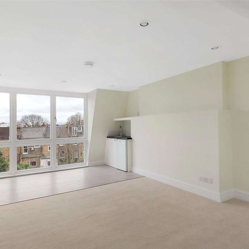 Stunning 6 bedroom house on Melrose Terrace - Photo 1