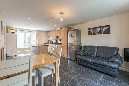 1 bedroom House To Let Total Size: 1497 SQ FT - Photo 2