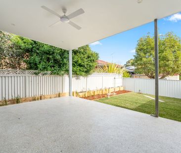 4 Bedroom Hamptons Style Home In The Village - Photo 4