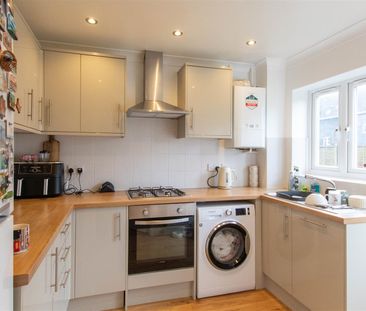 Manor Farm Close, Haverhill - Photo 5