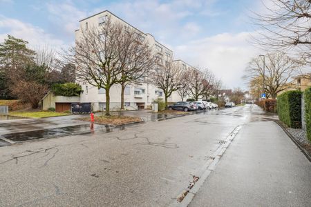 "Bright apartment in a beautiful neighborhood" - Photo 4