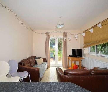 Sedgley Road, Winton, BH9 - Photo 2