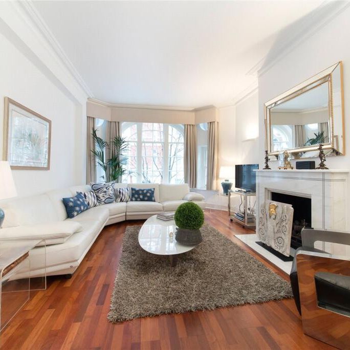 Lincoln House, SW3, London - Photo 1