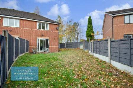 2 bedroom semi-detached house to rent - Photo 5