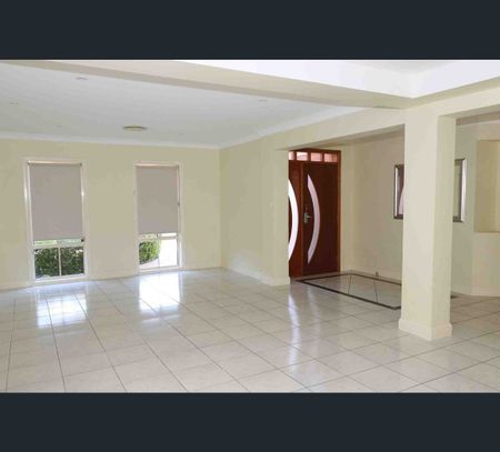 63 St Pauls Avenue, Castle Hill, NSW 2154 - Photo 3