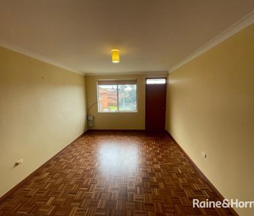 Charming Two-Bedroom Unit in Coniston - Photo 1