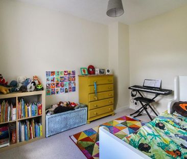 3 bedroom terraced house to rent - Photo 5