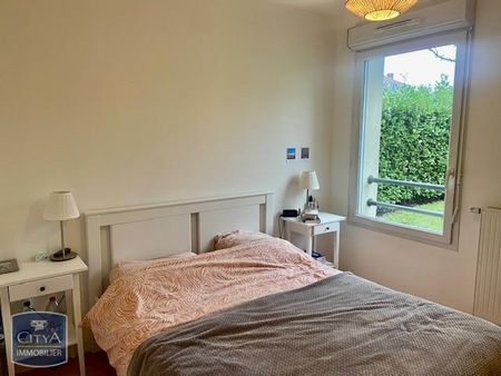 Location Appartement 4 pièces 74m² WAMBRECHIES 59118 - Photo 4