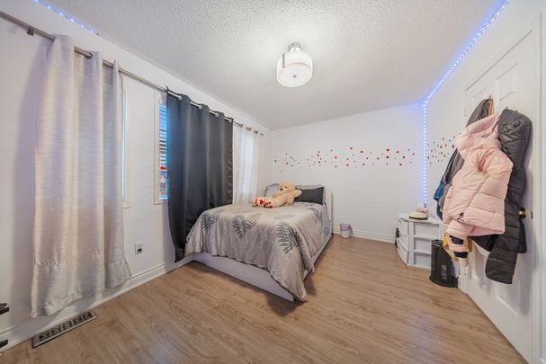 For Lease - 19 Spadina Road, Brampton, Ontario - Photo 1