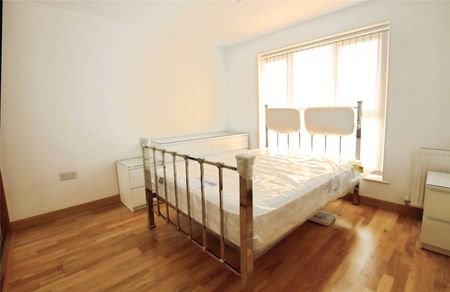 Porters Way, West Drayton, UB7 9GR - Photo 4