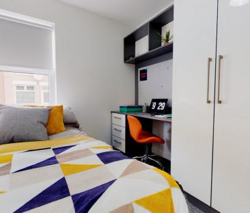 Gold Studio - Photo 4