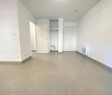 Location appartement récent 1 pièce 26 m² à Montpellier (34000) - Photo 2