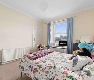 Clifton Place, Plymouth, PL4 - Photo 4