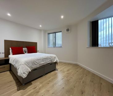 Studio to rent - Photo 1