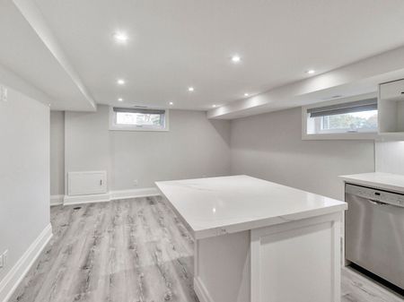 For Lease - 1743 Lawrence Avenue Unit# Suite 1, Toronto, Ontario - Photo 5