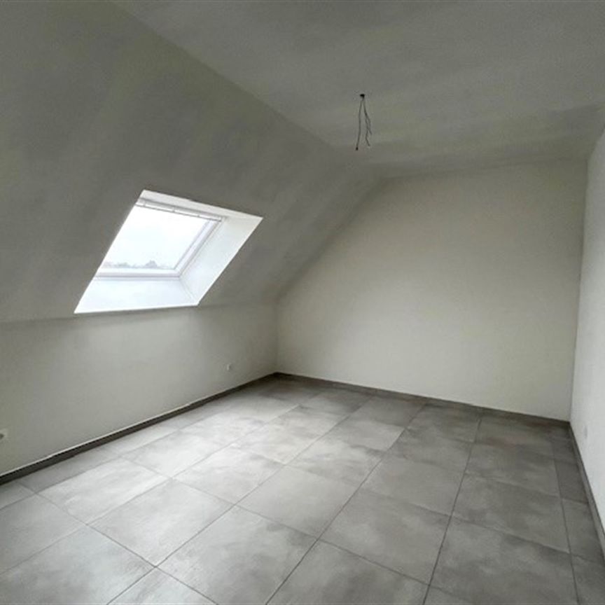 Prachtig dakappartement op de 2de verdieping - Photo 1