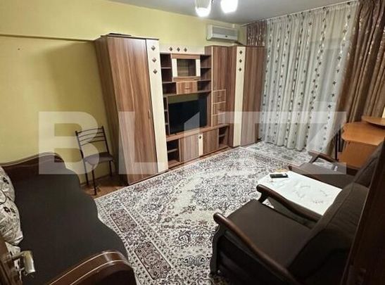 Apartament de inchiriat, decomandat, Lapus - Fotografie 1
