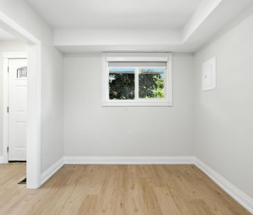 For Lease - 929 Upper Ottawa Street Unit# A, Hamilton, Ontario - Photo 6