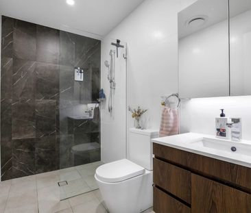 Stunning Location With Lakeside Views - Photo 2