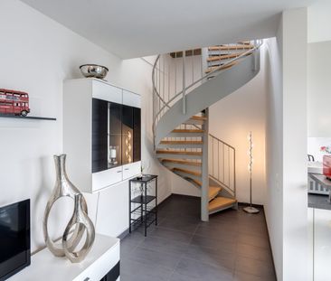 Temporary living in a quiet and green residential area - Photo 4