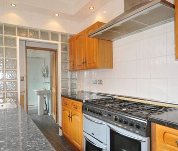 2 Bed Terraced House, Queen Marys Road, CV6 - Photo 1