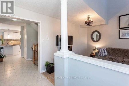 65 GIRAFFE AVENUE - Photo 3