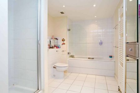 Goat Wharf, TW8, London - Photo 5