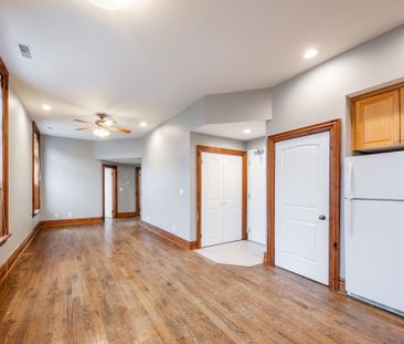 For Lease - 68 Hurontario Street Unit# 2, Collingwood, Ontario - Photo 2