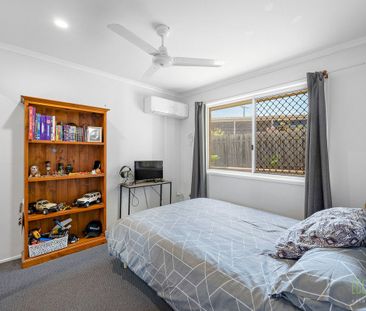 FAMILY LIVING IN A QUIET CUL-DE-SAC - Photo 6