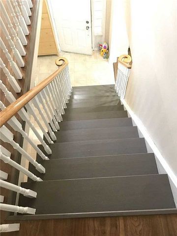 For Lease - 1078 Glenbrook Avenue, Oakville, Ontario - Photo 2