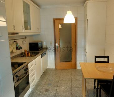 Apartamento em Candal - Regadas, Santa Marinha - Photo 1
