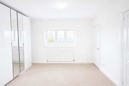 4 bedroom semi-detached house to rent - Photo 3