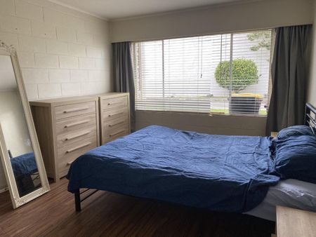 City Centre 2 Bedroom Unit - Photo 5