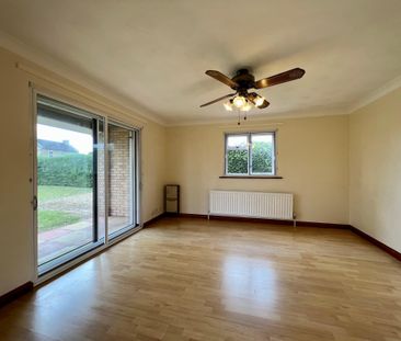 The Street, Bury St. Edmunds, Beck Row - Photo 1