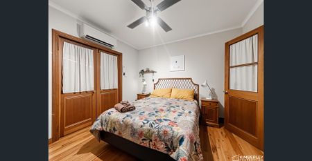 Character Pearlers Cottage Available Long Term - Furnished or Unfurnished - Photo 2