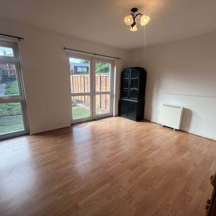 Ryeland Close, Yiewsley, West Drayton, UB7 8AX - Photo 1