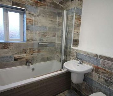 Queens Square, Felling, Gateshead, NE10 - Photo 6