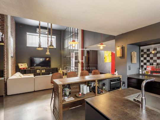 Excellent loft for rent in Embajadores, Madrid - Photo 1