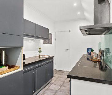 111 Cleveland Street, Darlington NSW 2008 - Terrace For Rent | Domain - Photo 6