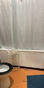 Room in a Shared House, Chamberlayne Road, NW10 - Photo 4