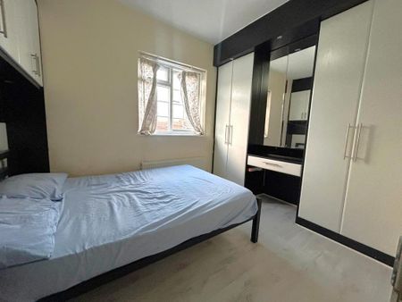 3 bedroom property to rent - Photo 4