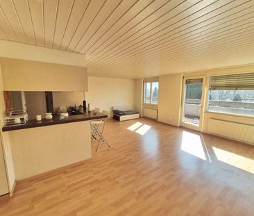Attika Wohnung Single oder zu zweit? - Foto 1