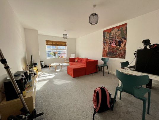 2 bedroom flat to rent - Photo 1