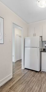 2740 Jane Street - Photo 4