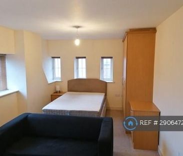 Studio to rent - Photo 3
