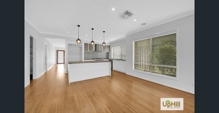 Modern North-Facing Family Home for Rent in Prime Tulliallan Estate Location Cranbourne North – Tulliallan Estate - Photo 3