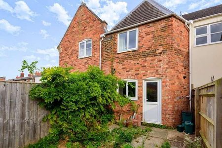 Devonshire Street, Cheltenham, Gloucestershire, GL50 - Photo 2