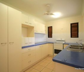 LARGE YARD - GREAT LOCATION - Photo 2