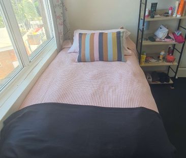 South Coogee - Photo 5